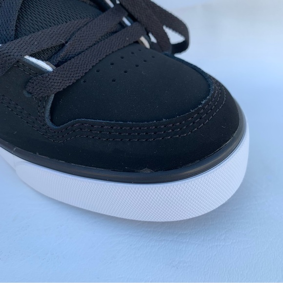 New DC shoes Men’s PURE  Black/ White/ GUM (BW6) Size 9  300660 - Picture 8 of 15